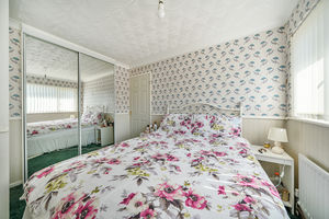 Bedroom- click for photo gallery